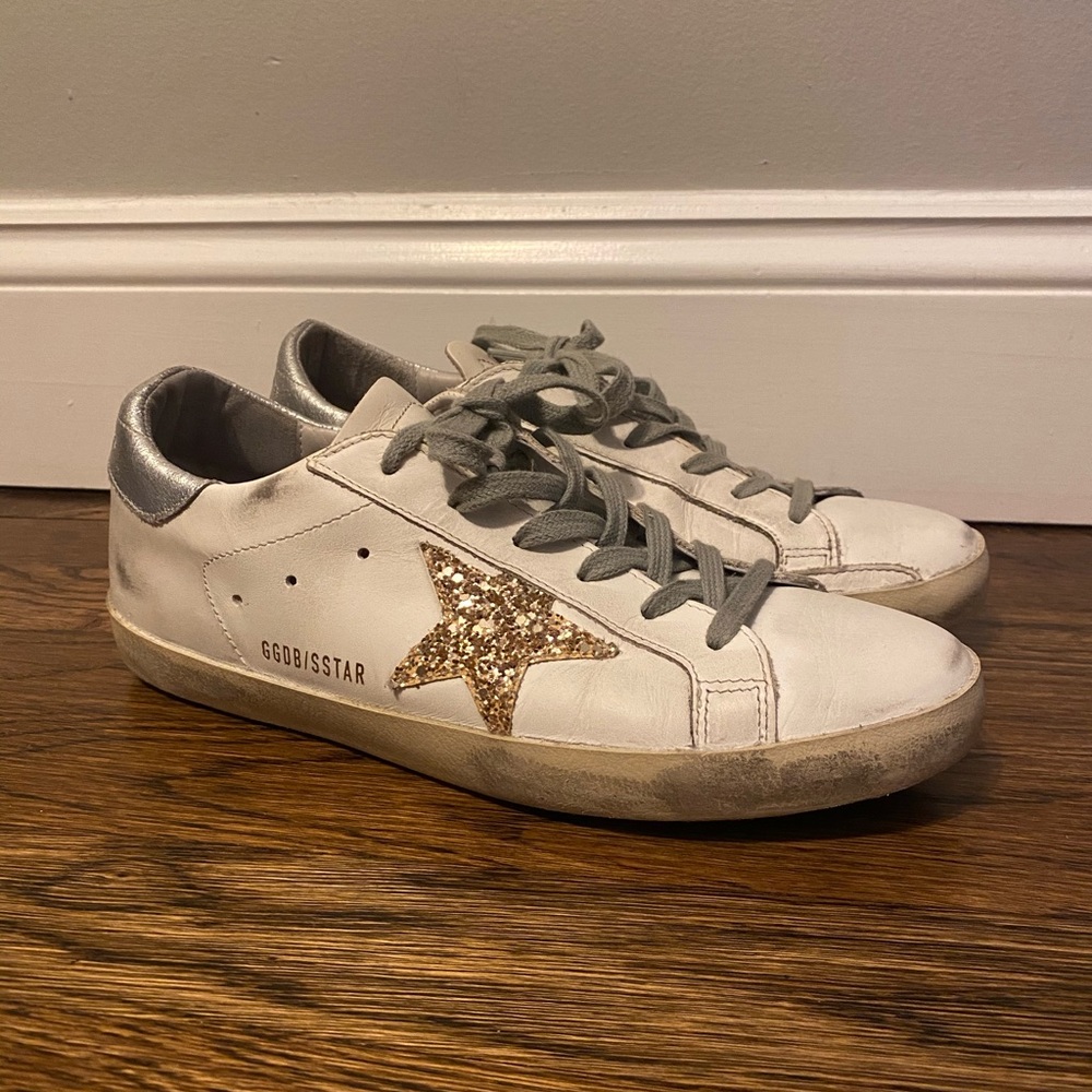 ✨GOLDEN GOOSE SUPERSTAR LOW TOP SNEAKERS ✨